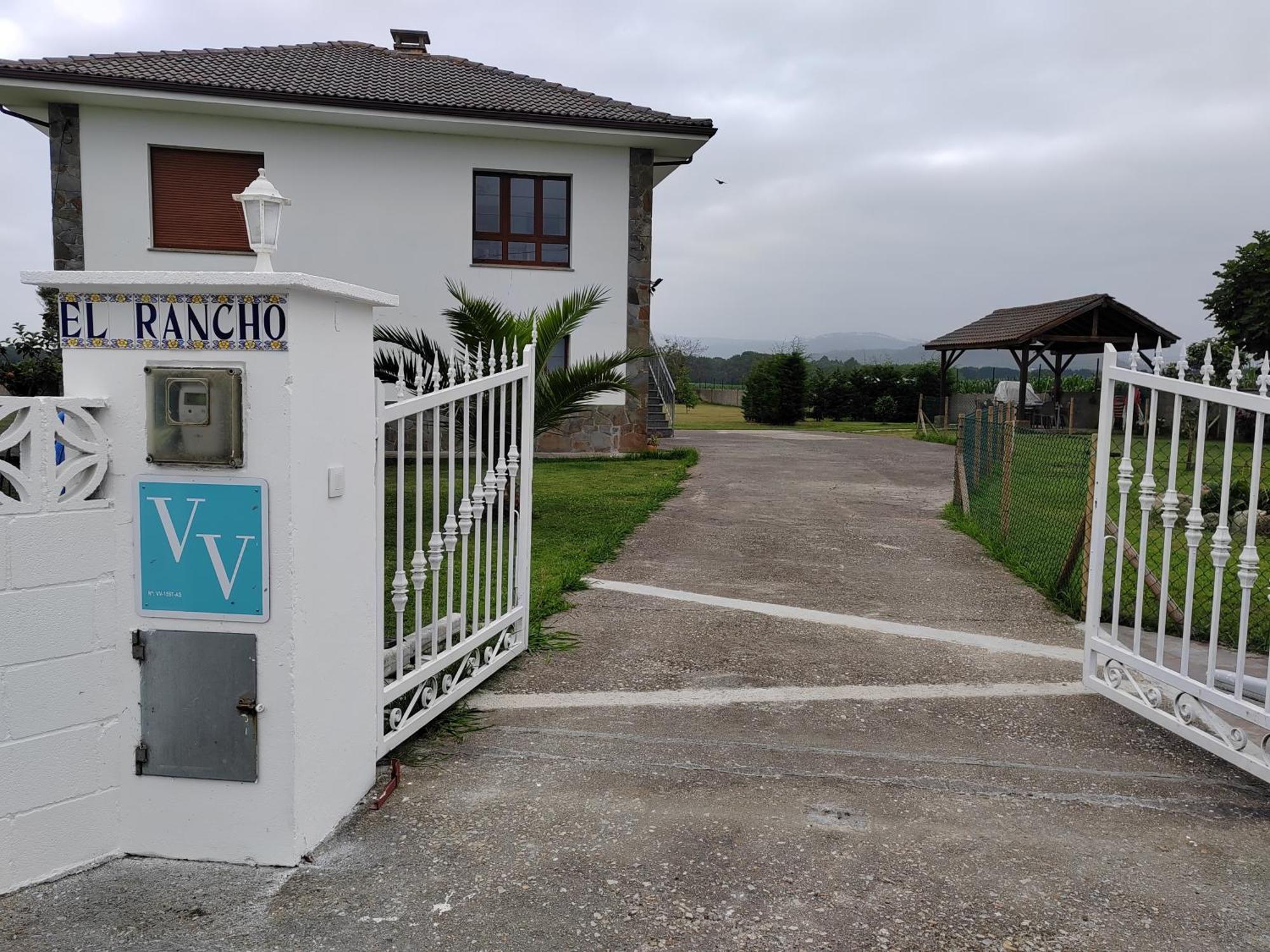 El Rancho Busto - Luarca Villa Exterior foto